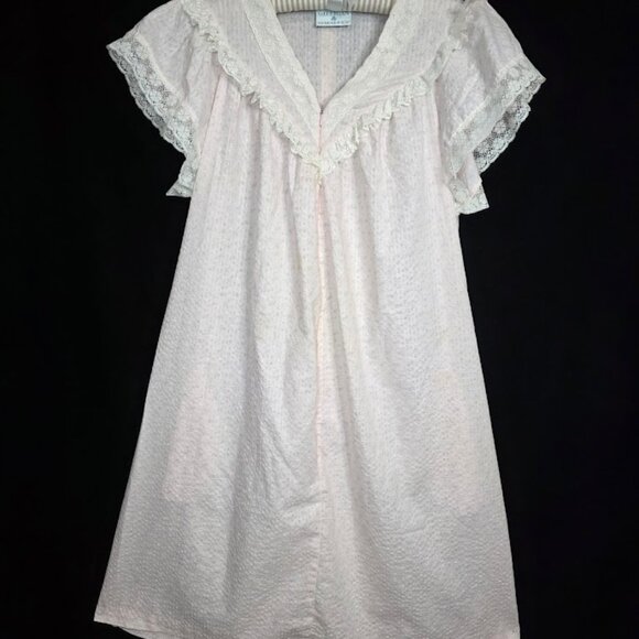 (2) Vintage Donna Richard for Gilligan & O'Malley Nightgowns - Picture 2 of 15